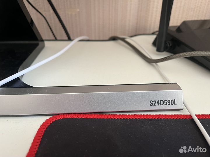 Монитор samsung S24D590PL