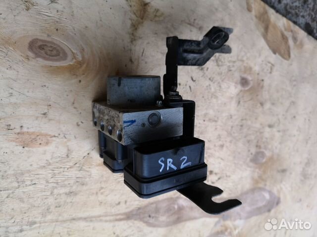 Блок абс тормозов для Renault Sandero 2014-н.в