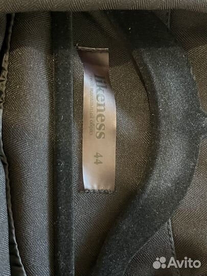 Костюм классический женский брючный 44