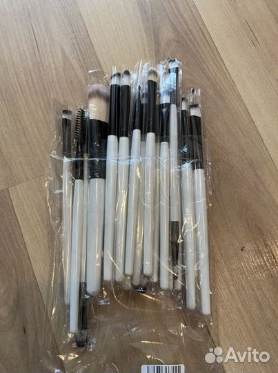 Кисти для макияжа
