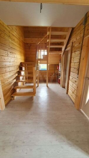 Дом 156 м² на участке 8 сот.