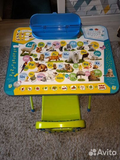 Детский столик и стульчик