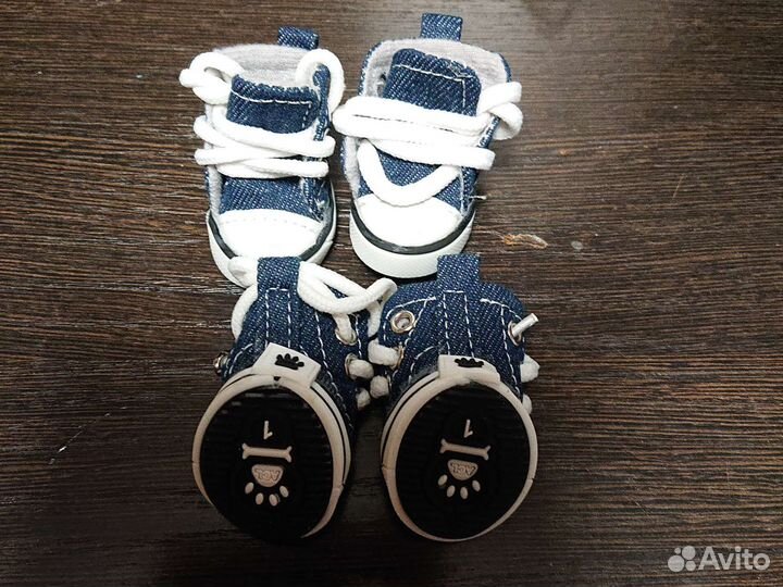 Обувь для маленьких собак