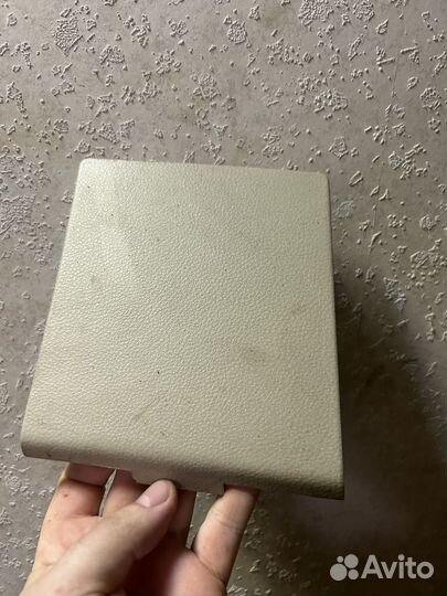 Крышка блока предохранителей teana