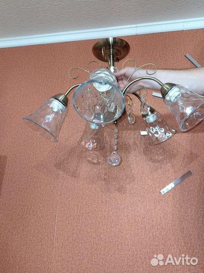 Люстра потолочная новая