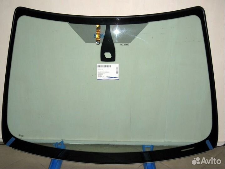 Лобовое стекло Форд Фокус 2 2005 - 2011