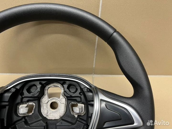 Руль Renault Sandero 2500 км 1.6 K7M 2021