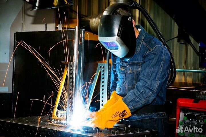 Сварщик на машинах контактной (прессовой) сварки