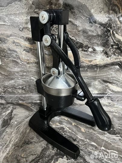 Соковыжималка пресс.Бесплатная доставка