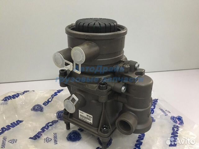 Кран тормозной Скания 4 серия 1499798