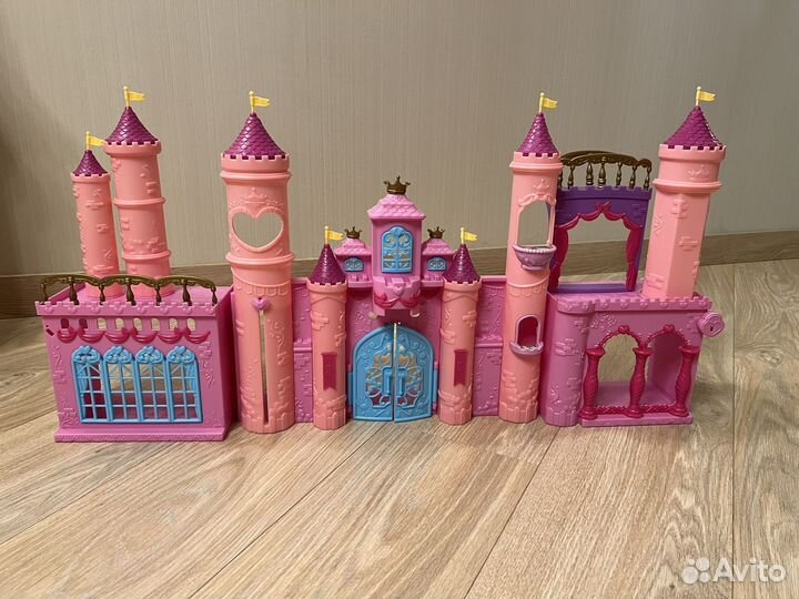 Замок для куклы