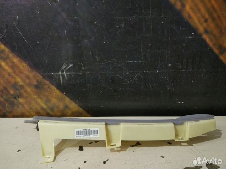 Обшивка салона правая Audi A8 D3 BFM 2004