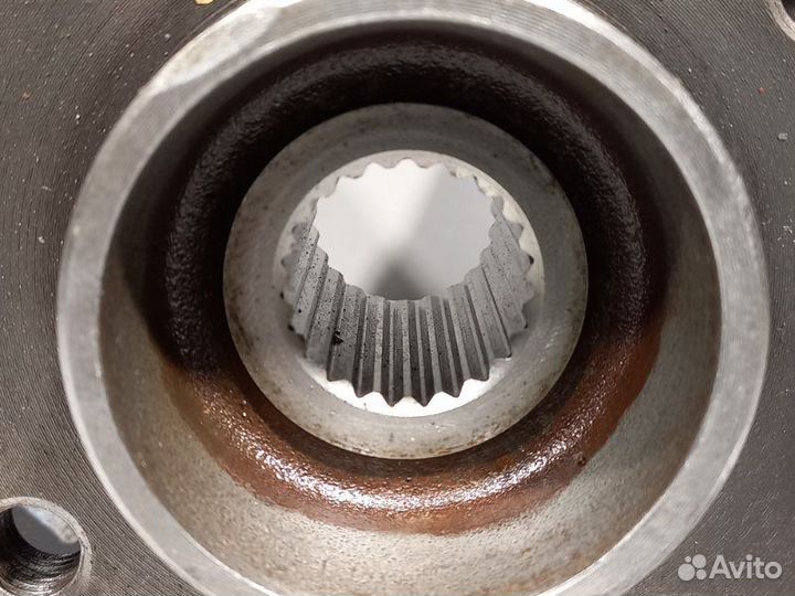 Кулак (цапфа) передний правый LADA Xray хэтчбек