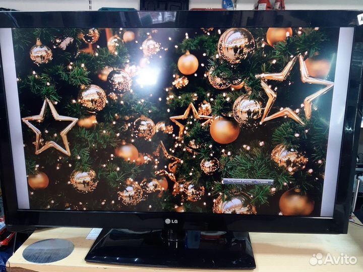 Телевизор LG 42LD550