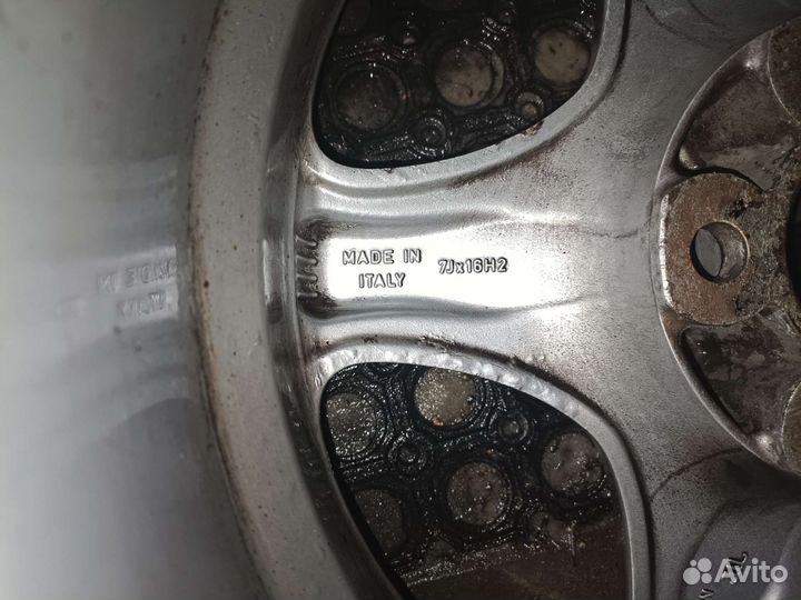 Литые диски r16