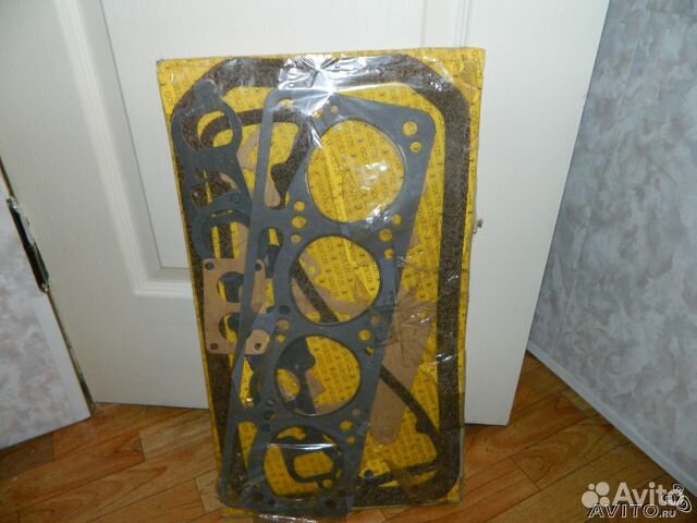 Комплект прокладок газ-24, УАЗ-469