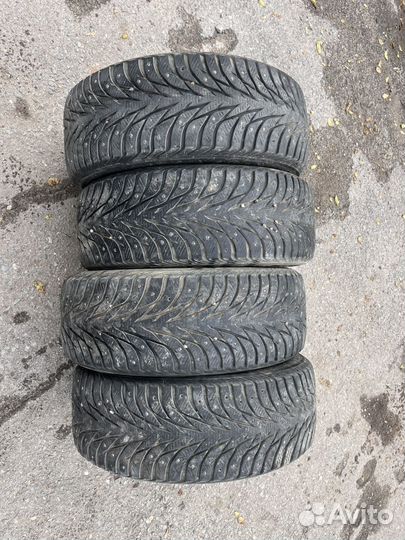 Yokohama Ice Guard Stud IG55 205/55 R16