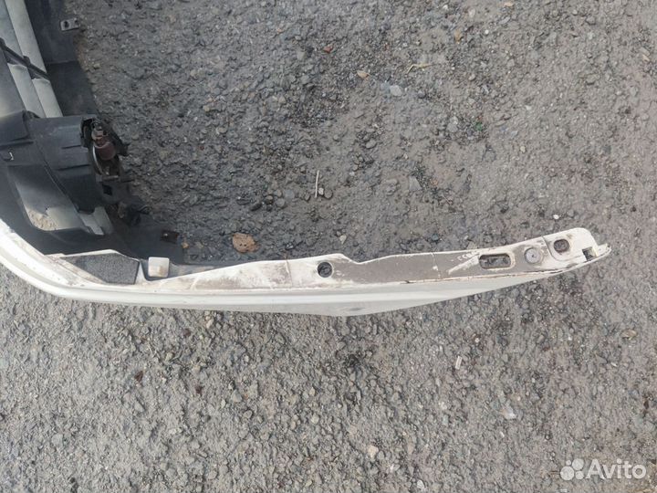 Бампер на Ниссан Цедрик MY34 (Nissan Cedric )