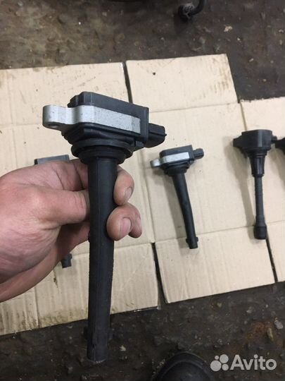 Катушка зажигания nissan Tiida 0221604014