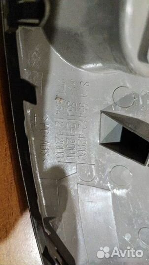 Накладка с кнопкой Toyota Rav4 2006-2013