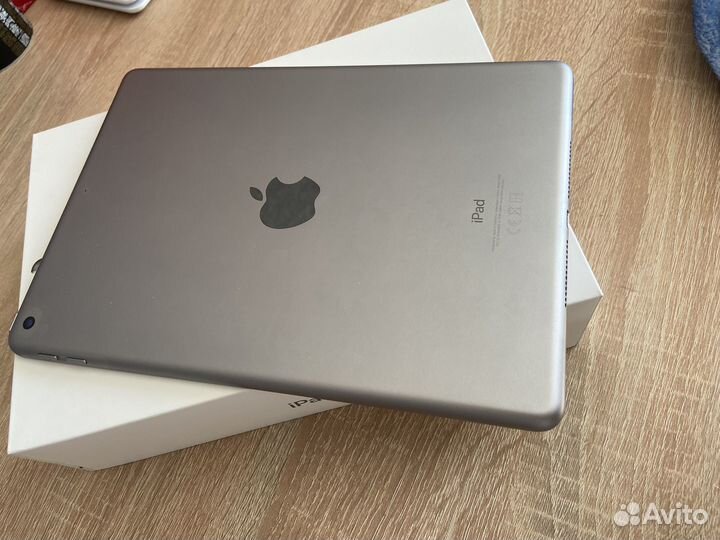 iPad 6 поколения 32