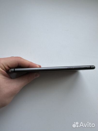 iPhone 8 Plus, 64 ГБ