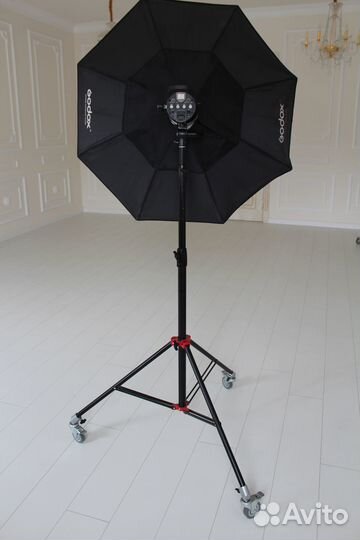 Комплект Фотооборудования Godox для фотостудии