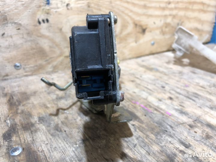 Замок задней правой двери Daewoo Matiz Арт. 100748