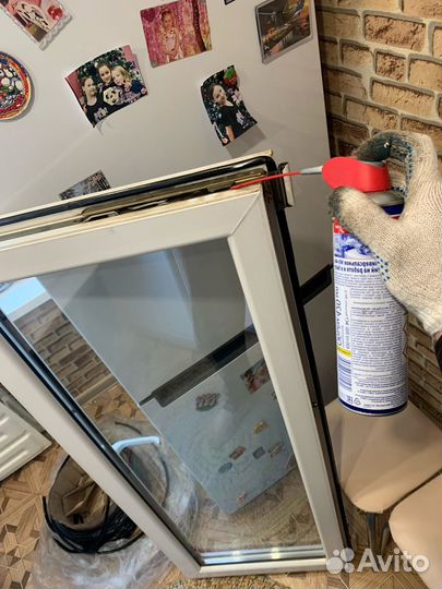 Регулировка пластиковых окон. Остекление лоджий