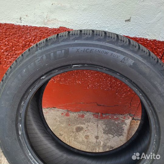 Michelin X-Ice Snow SUV 235/55 R18