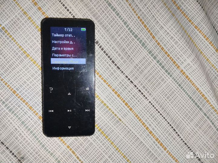Mp3-плеер новый (4гб)