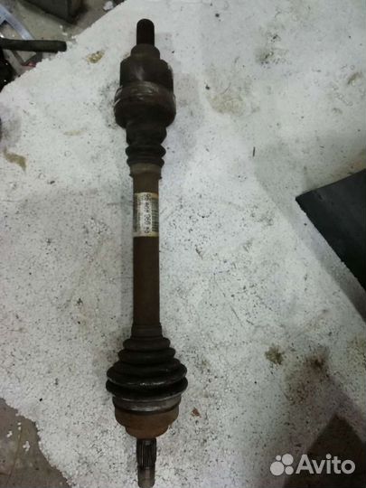 Привод лев. Peugeot 308 автомат