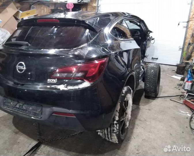 Opel Astra J Gtc суппорт тормозной задний передний