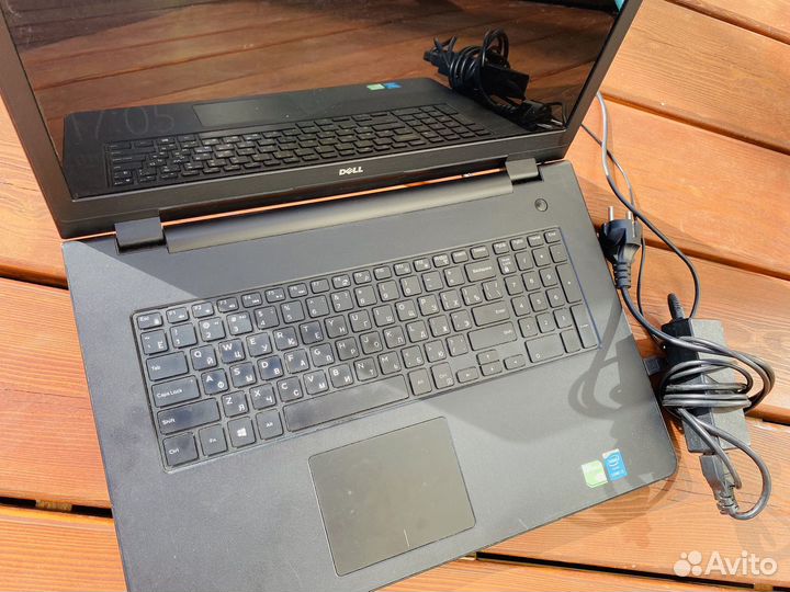 Ноутбук dell core i3 диагональ 17