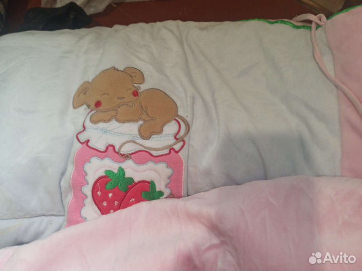 Бортики в кроватку