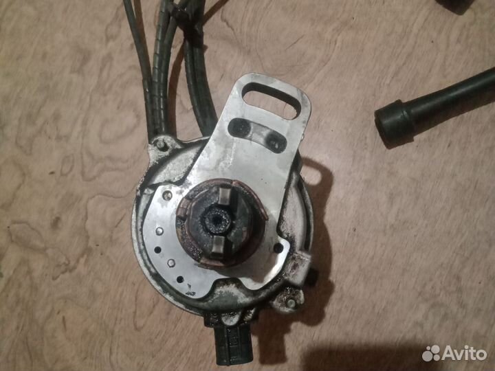 Трамблер toyota carina