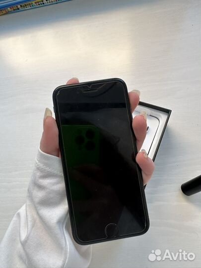 iPhone 7, 128 ГБ