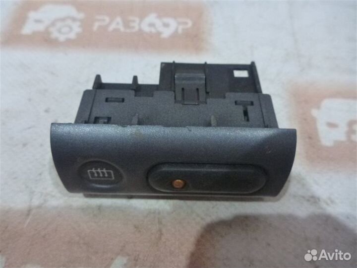 Кнопка Ford Mondeo GBP L1F 1993