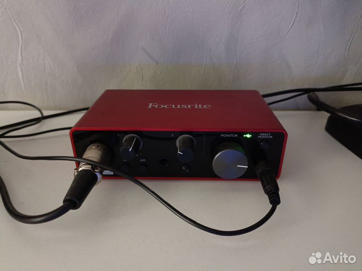 Звуковая карта focusrite scarlett solo 3rd gen