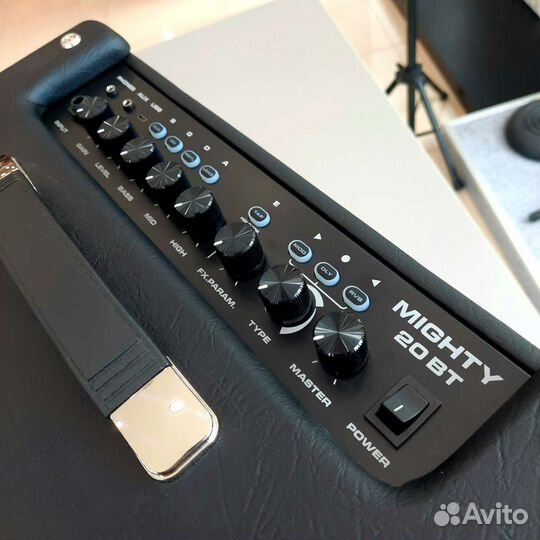 Nux mighty-20BT, гитарный комбоусилитель