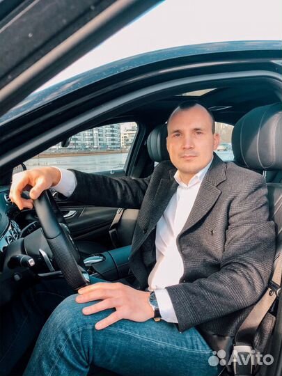 Инструктор по вождению и контраварийная подготовка