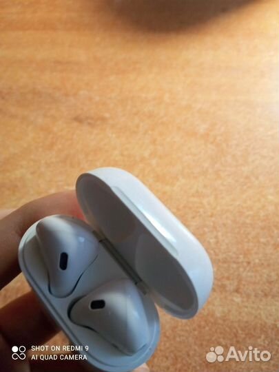 Беспроводные наушники