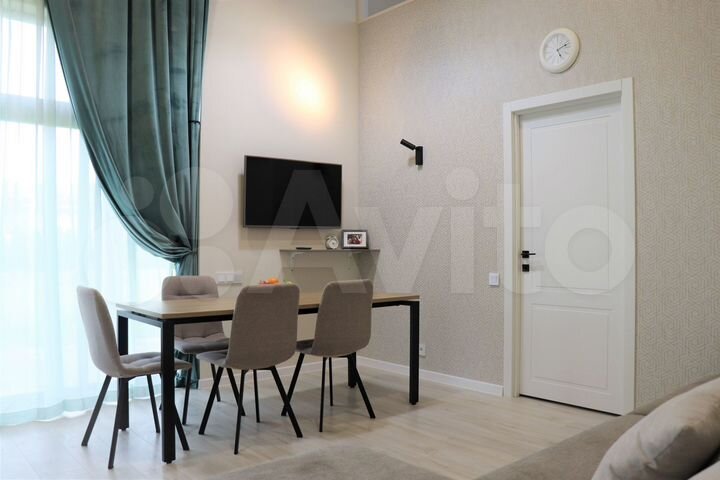 Коттедж 265 м² на участке 12 сот.