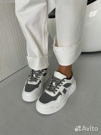 Кроссовки кеды