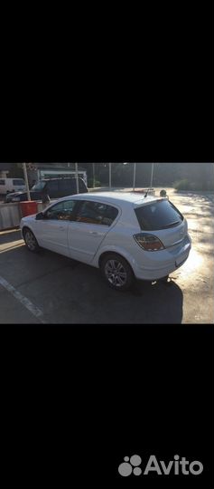Opel Astra 1.6 AMT, 2011, 185 000 км