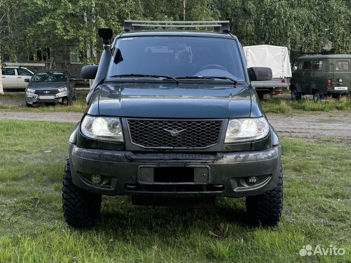 УАЗ Patriot 2.7 МТ, 2010, 152 000 км