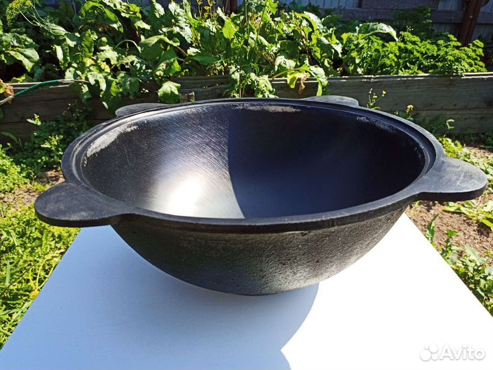 Казан чугунный 12 л