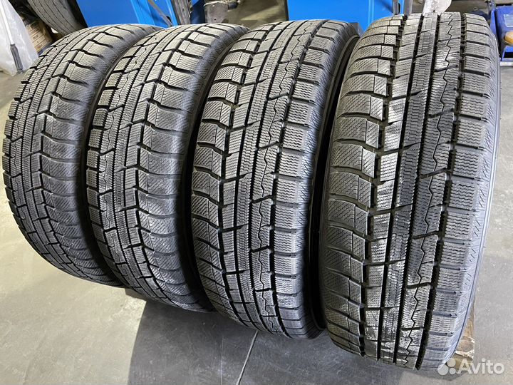 Toyo Winter Tranpath TX 225/60 R17