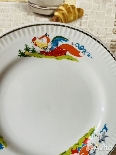 Детская тарелка красный факел