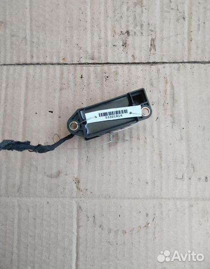 Датчик удара AIR BAG Volkswagen Passat